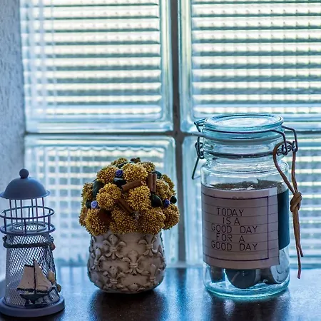 Lanterna Apartment *